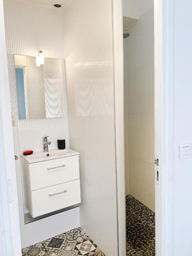 Or - Studio En Plein Centre De L'Isle Sur Sorgue Apartment Exterior photo
